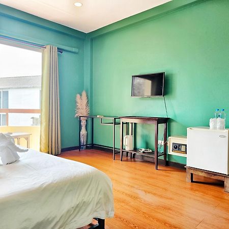 Elegant Lanna Guesthouse 치앙마이 외부 사진