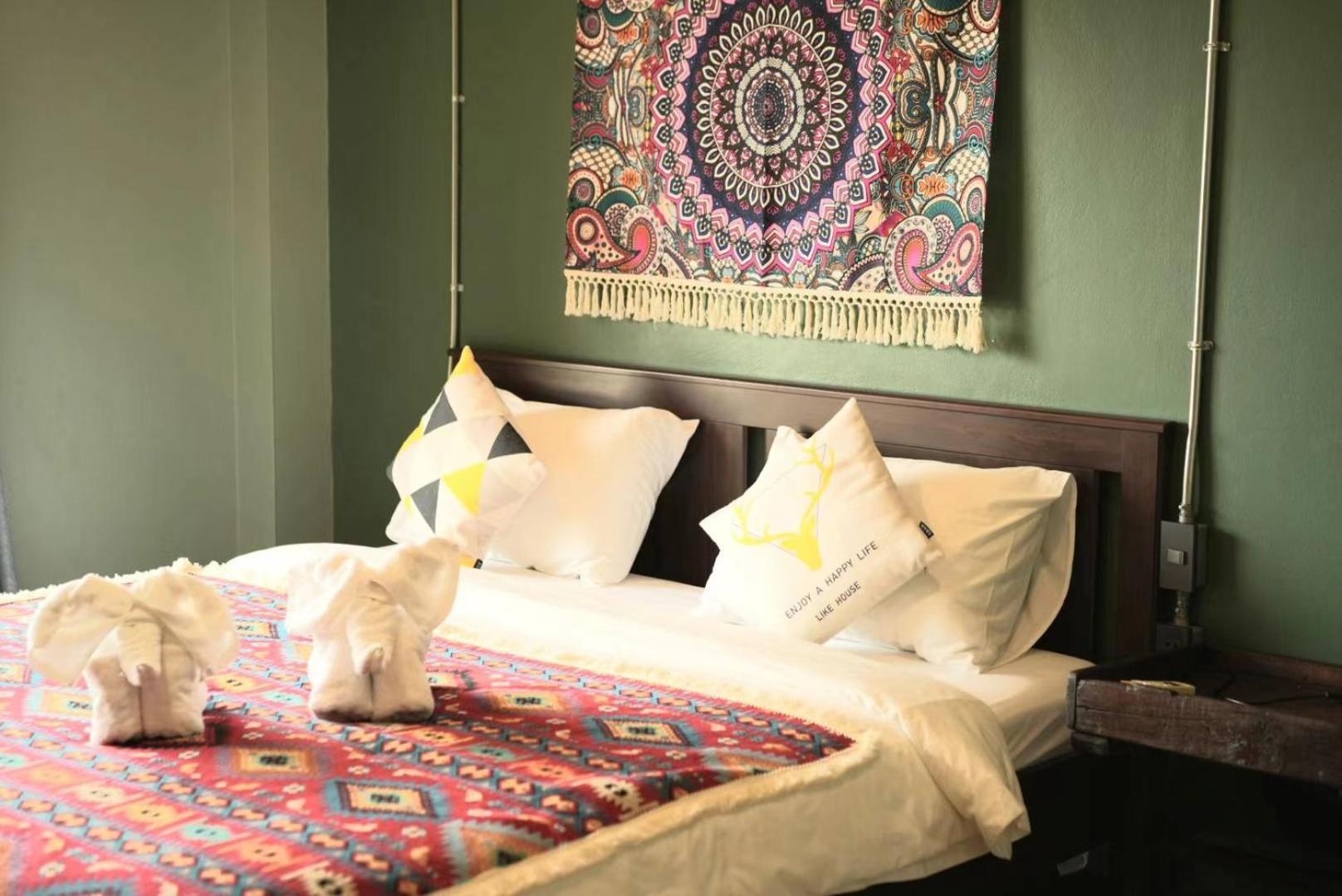 Elegant Lanna Guesthouse 치앙마이 외부 사진